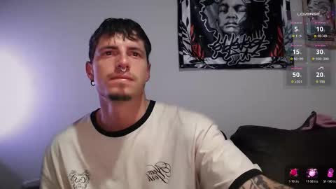 Snapshot of jamesss____ chatting on 14, 9, 2025 jamesss____ online show from 14, 9, 2025