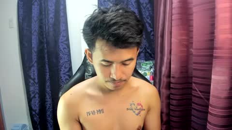 Snapshot of jamesthebigcockxxx chatting on 4, 2, 2025 jamesthebigcockxxx online show from 4, 2, 2025