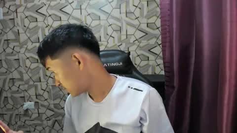 Snapshot of jamesthebigcockxxx chatting on 12, 9, 2025 jamesthebigcockxxx online show from 12, 9, 2025