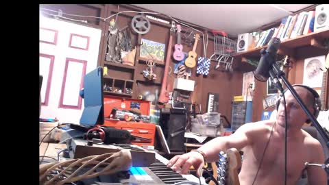 Snapshot of jameswebbscope chatting on 2, 2, 2025 Jameswebbscope online show from 2, 2, 2025