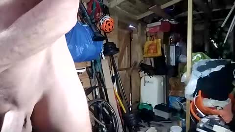 Snapshot of jameswhite4001 chatting on 9, 11, 2025 james online show from 9, 11, 2025