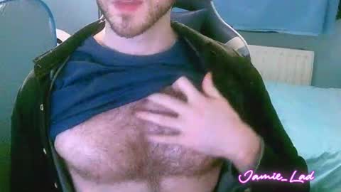 Snapshot of jamie_lad chatting on 4, 1, 2025 Jamie online show from 4, 1, 2025