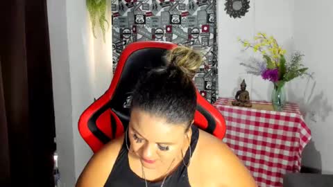 jan_milkhot online show from 6, 12, 2024