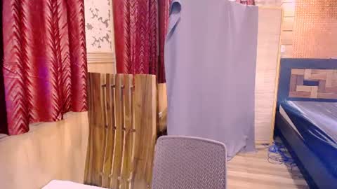 Snapshot of janine_hilton chatting on 11, 7, 2026 janine_hilton online show from 11, 7, 2026