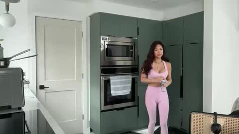 jannalovw online show from 9, 2, 2026