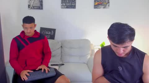 janomar01 online show from 30, 11, 2025