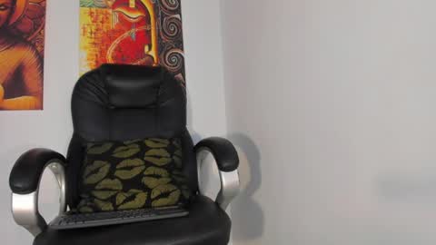 Snapshot of jara_chick chatting on 5, 8, 2026 Jara online show from 5, 8, 2026