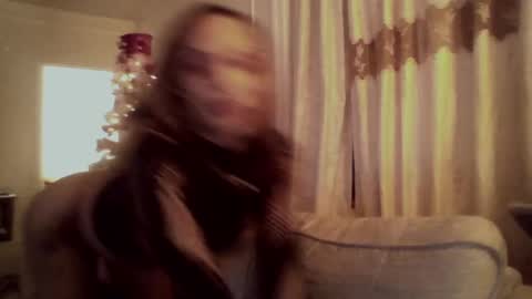 Snapshot of jaslanimirajts chatting on 3, 12, 2024 GoddessLaniLuxxx online show from 3, 12, 2024