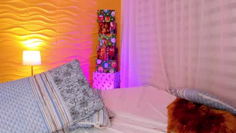 Jasmin Evans online show from 21, 12, 2024