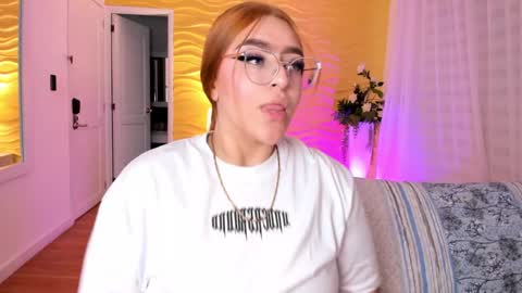 Jasmin Evans online show from 5, 1, 2025