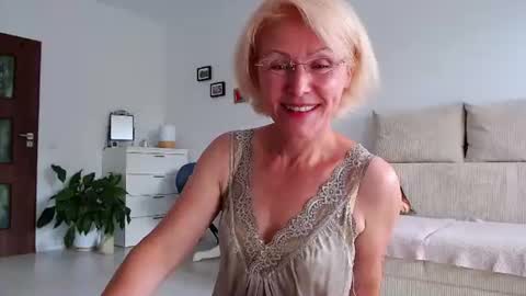Jasmin room for people 40 online show from 4, 7, 2026