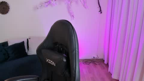 JASMIN online show from 9, 6, 2026