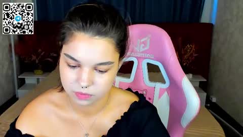 Jasmine Burke online show from 25, 7, 2026