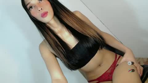 Snapshot of jasmine_on_live chatting on 27, 6, 2026 CUTE JANNA online show from 27, 6, 2026