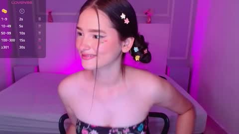 Snapshot of jasminebella0 chatting on 2, 3, 2025 Jazmin online show from 2, 3, 2025