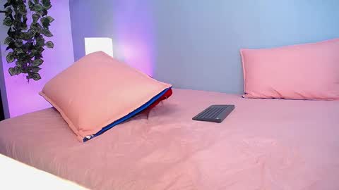 Instagram jasminecampbell1  online show from 28, 2, 2026