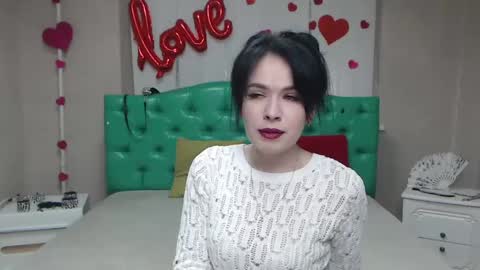 JasmineKouch online show from 11, 4, 2026