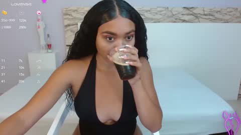 Jasmine Rose online show from 25, 2, 2025