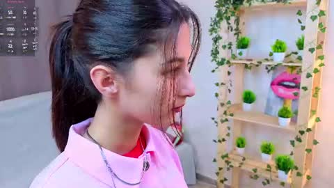 Snapshot of jasminmandro chatting on 14, 7, 2026 Fantastic Jasmin online show from 14, 7, 2026