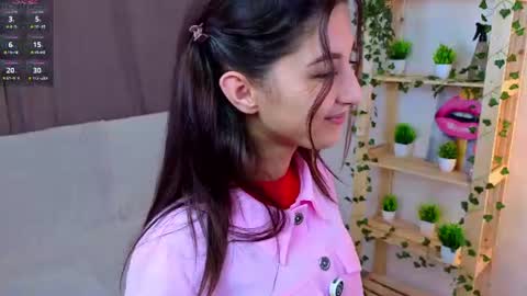 Snapshot of jasminmandro chatting on 19, 7, 2026 Fantastic Jasmin online show from 19, 7, 2026