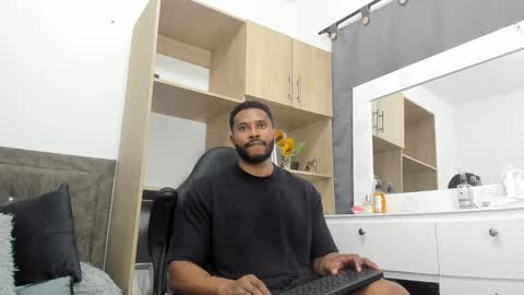 Jason online show from 24, 10, 2025