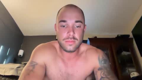 Snapshot of jasonm1997 chatting on 22, 10, 2025 jasonm1997 online show from 22, 10, 2025