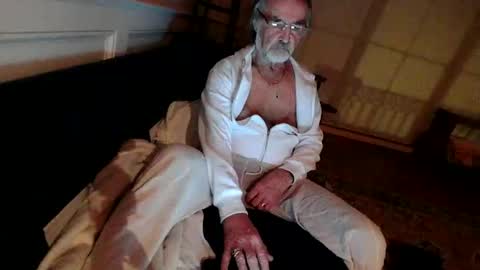 Snapshot of jasonreloaded694u chatting on 4, 3, 2026 Jason online show from 4, 3, 2026