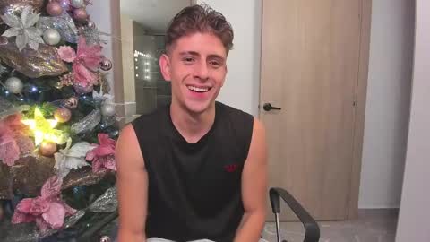 Snapshot of jasper__jones chatting on 17, 12, 2024 JASPER JONES online show from 17, 12, 2024