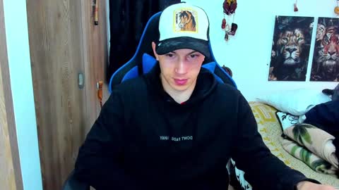 Javier online show from 3, 1, 2025