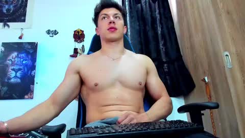 Javier online show from 27, 2, 2025