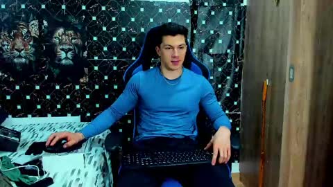 Javier online show from 10, 5, 2026