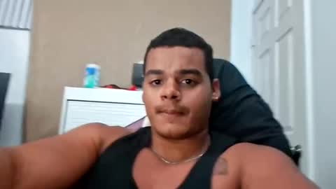 Snapshot of javiricorich chatting on 19, 5, 2026 javiSdick online show from 19, 5, 2026