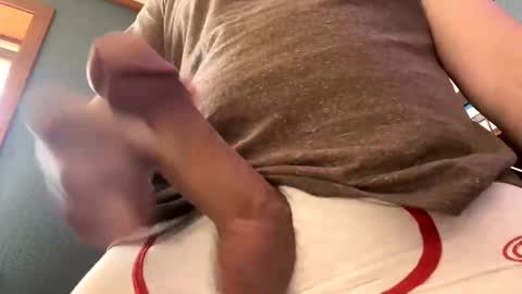 Snapshot of jawssharkparty chatting on 21, 1, 2025 Jaws  online show from 21, 1, 2025