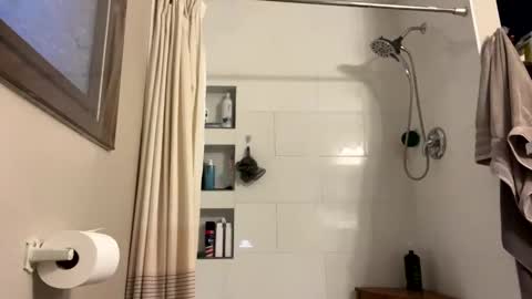 Snapshot of jawssharkparty chatting on 11, 2, 2025 Jaws  online show from 11, 2, 2025