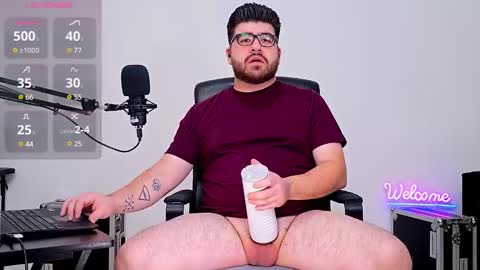 Jax Luna online show from 7, 1, 2025