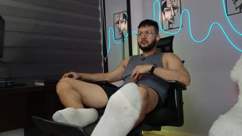 Snapshot of jaxon_blaze chatting on 21, 10, 2025 Jaxon online show from 21, 10, 2025