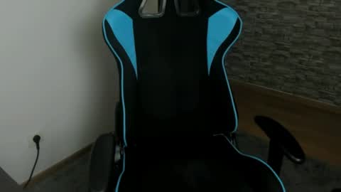 JaxonHunk online show from 13, 4, 2026