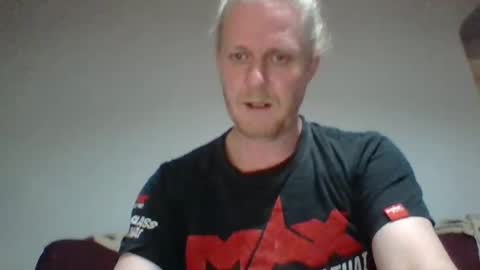 Snapshot of jaxx7777 chatting on 4, 1, 2025 jaxx7777 online show from 4, 1, 2025