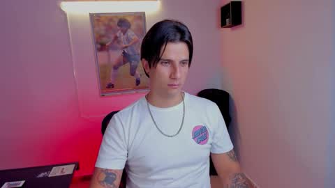 Jay Alvarrez online show from 11, 11, 2025