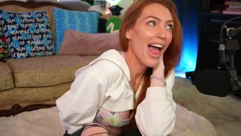 Snapshot of jaybeitsme chatting on 16, 6, 2026 JennyBlighe online show from 16, 6, 2026