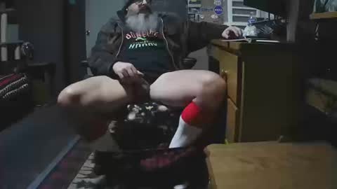 Grand Zaddy or Jay its casual online show from 16, 10, 2025