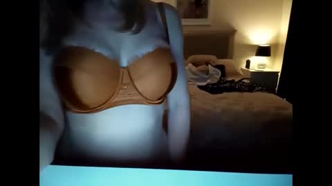 jaycat73 online show from 8, 3, 2025