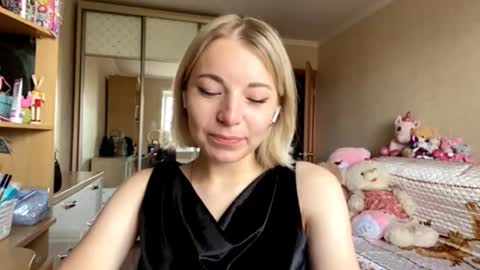 Mira online show from 15, 10, 2025