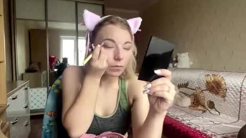 Mira online show from 12, 11, 2025