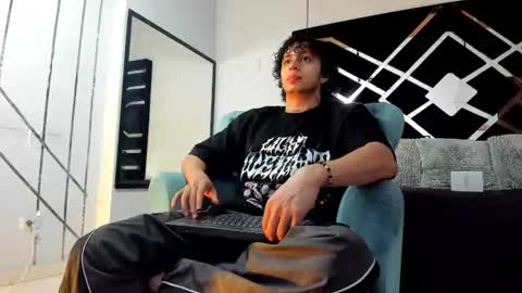 Jay Taylor online show from 23, 7, 2026