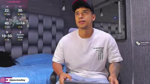 jaze_bradley online show from 8, 11, 2025