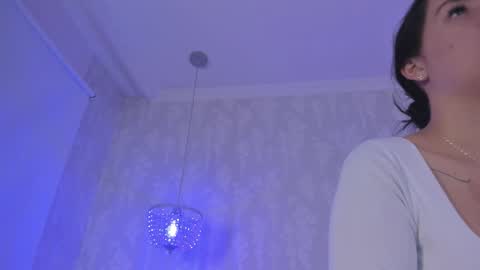 JAZLIN ANGELS online show from 4, 2, 2026