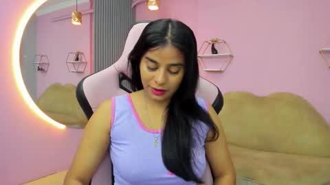 Snapshot of jazmin_ebony chatting on 1, 10, 2025 jazmin online show from 1, 10, 2025
