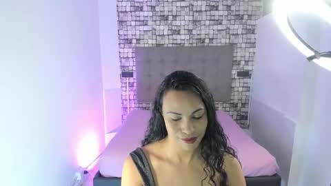 Snapshot of jazmin_shy chatting on 29, 9, 2025 Nice jazmin My schedule is from 6am to 2pm Colombia time Monday to Saturday. online show from 29, 9, 2025