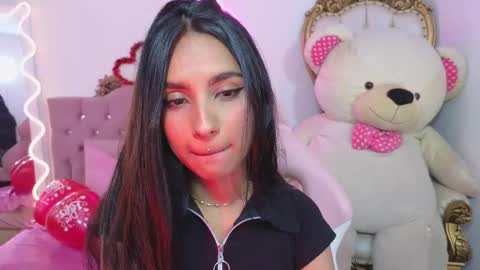 Jazmin  online show from 15, 2, 2025